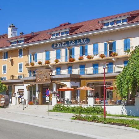 Hôtel-Restaurant Le Lac Malbuisson Extérieur photo